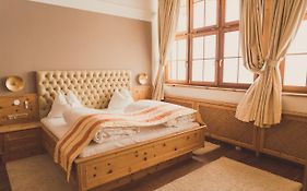 Gartenhotel Maria Theresia